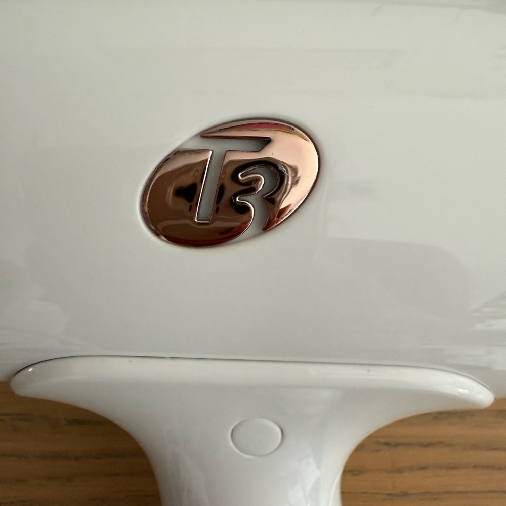 T3 Fit Travel Hair Dryer - White and Rose Gold - Like New - Picture 11 of 14